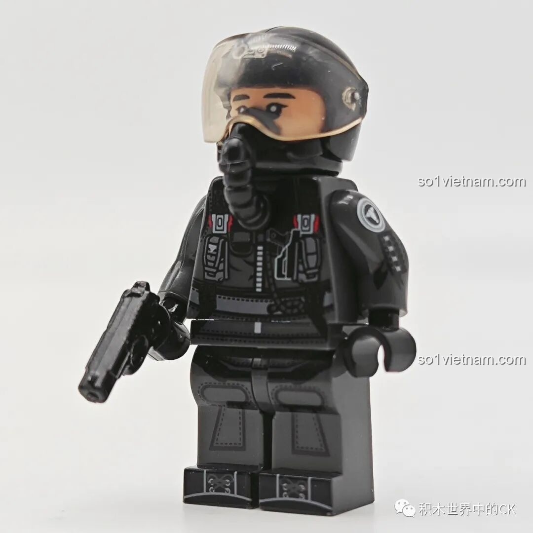 Mô hình SEMBO 202198 J-20C hoàn thiện, nhìn từ phía sau