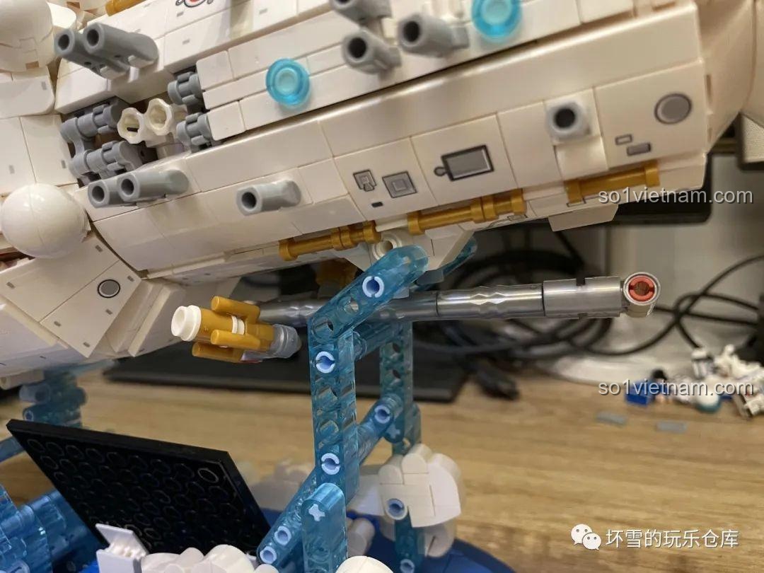 Các tấm decal dán chi tiết cho bộ lắp ghép SEMBO 203337 Khoang Lõi Thiên Hòa, tăng tính chân thực cho mô hình