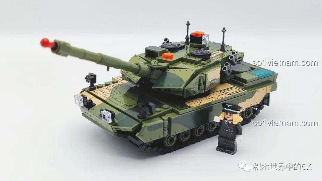 Chiếc xe bọc thép BVS10 đã hoàn thiện từ bộ lắp ráp SEMBO 207003.