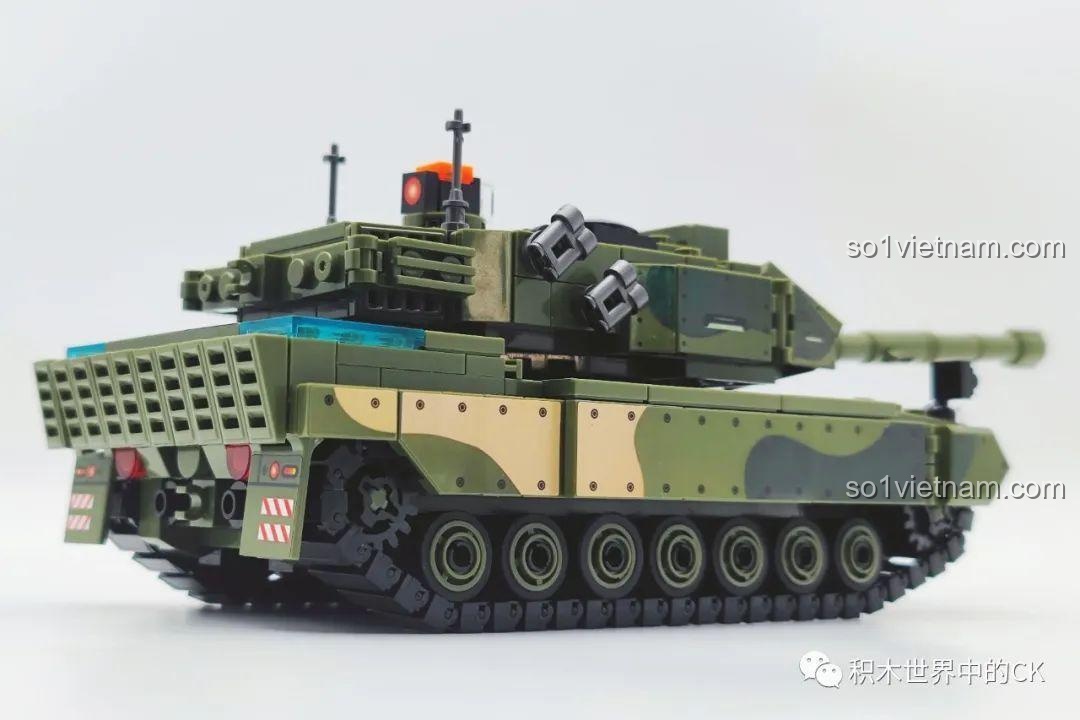 Chi tiết phần thân xe tăng Leopard 2A6 trong bộ SEMBO 207003.