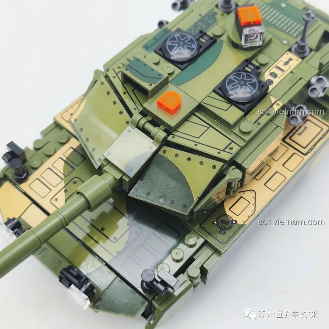Chi tiết phần thân xe tăng Leopard 2A6 trong bộ SEMBO 207003.