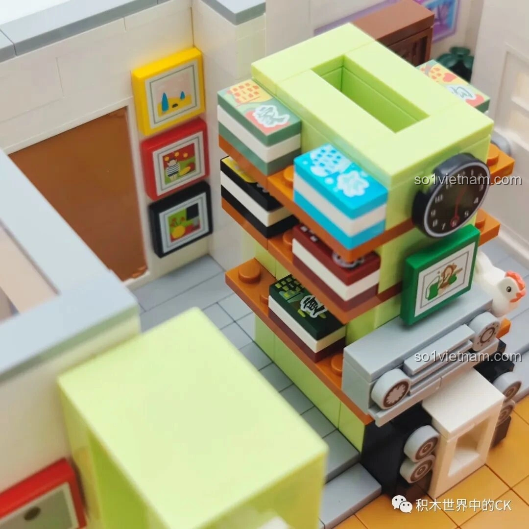 Chi tiết cửa phòng tắm và cây cảnh trong bộ lắp ghép Gia Hữu Nhi Nữ - Phiên Bản Kỷ Niệm 18 Năm.