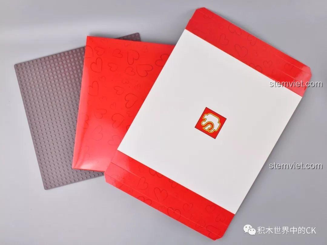 Đồ chơi mô hình Hộp quà bí mật Sembo, Bánh kem 01400, Hộp quà 1400, Bánh sinh nhật 01400, các thành phần của bộ lắp ghép.