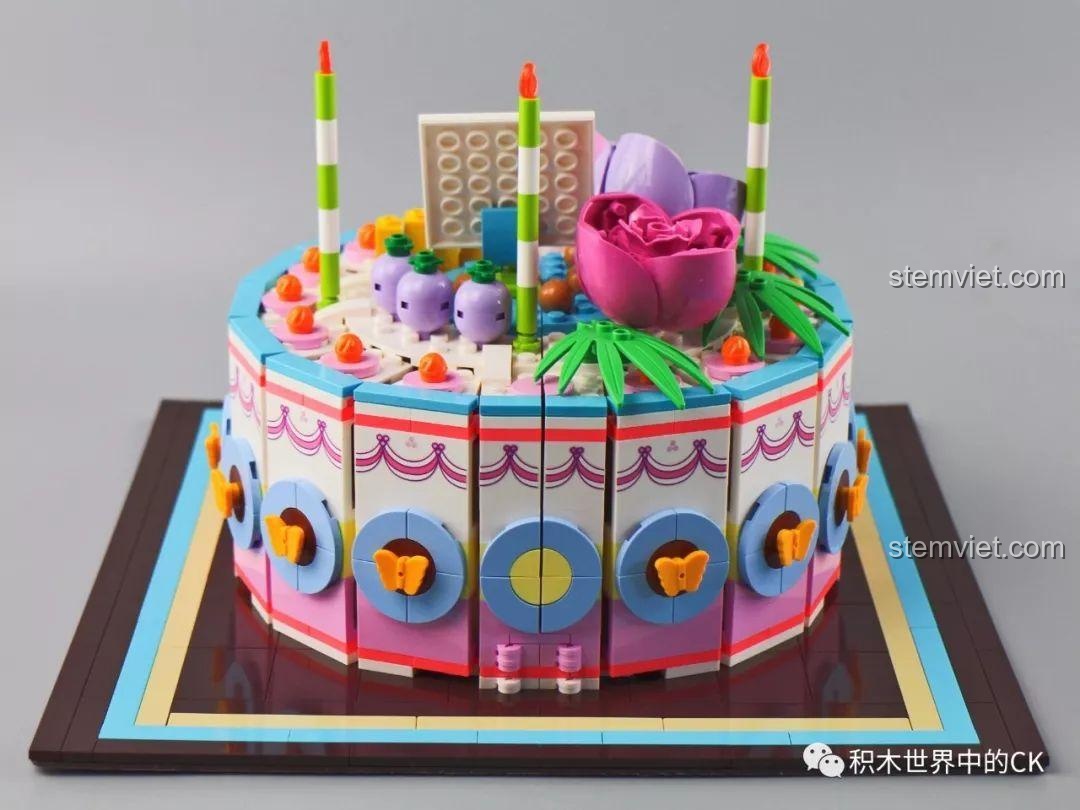 Bánh cưới 1400, bộ lắp ghép Bánh kem Sembo, đồ chơi lắp ráp Hộp quà 601400, bộ xếp hình Bánh sinh nhật Sembo, mô hình bánh kem từ góc khác.