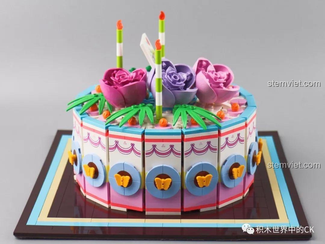 Đồ chơi mô hình Bánh cưới 601400, đồ chơi xây dựng Mô hình bánh kem 01400, Sembo 601400 Bánh kem, Sembo Hộp quà 01400, mô hình bánh kem từ phía sau.