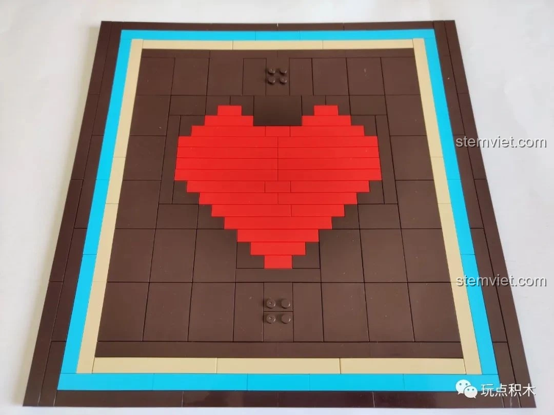 Hoàn thành bước 1 lắp ráp Sembo 601400 Bánh Kem Hộp Quà với hình trái tim