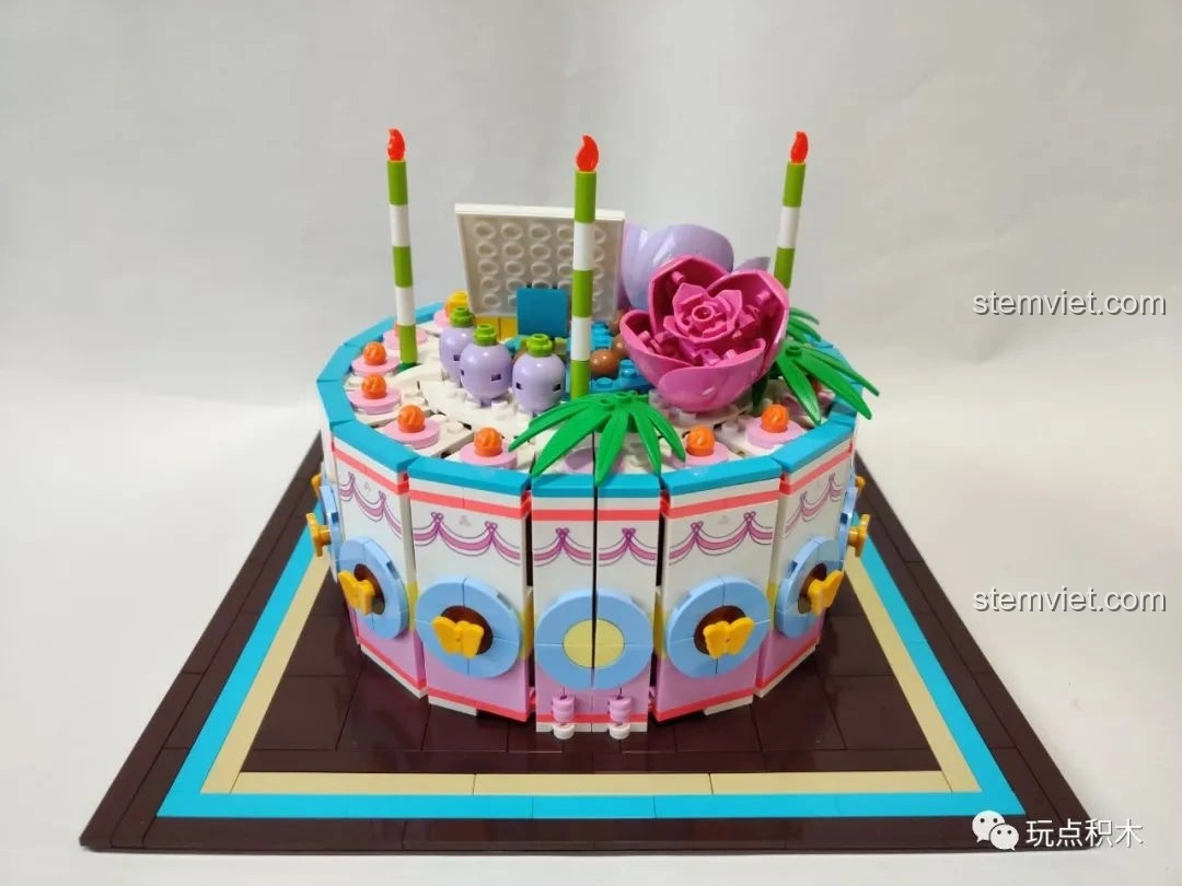 Mô hình bánh kem Sembo 601400 Bánh Kem Hộp Quà mở ra làm đôi