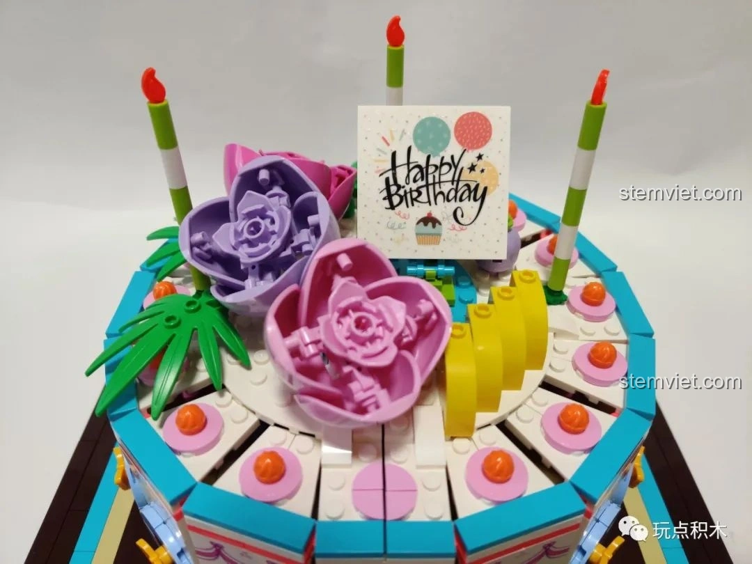 Chi tiết ngăn kéo và không gian bên trong bánh Sembo 601400 Bánh Kem Hộp Quà