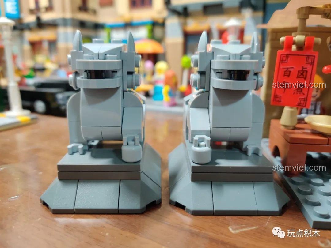 Bắt đầu lắp ráp mô hình MOC sư tử đá bộ đồ chơi Sembo 601606, đồ chơi mô hình kiến trúc, cho bé 6 tuổi.