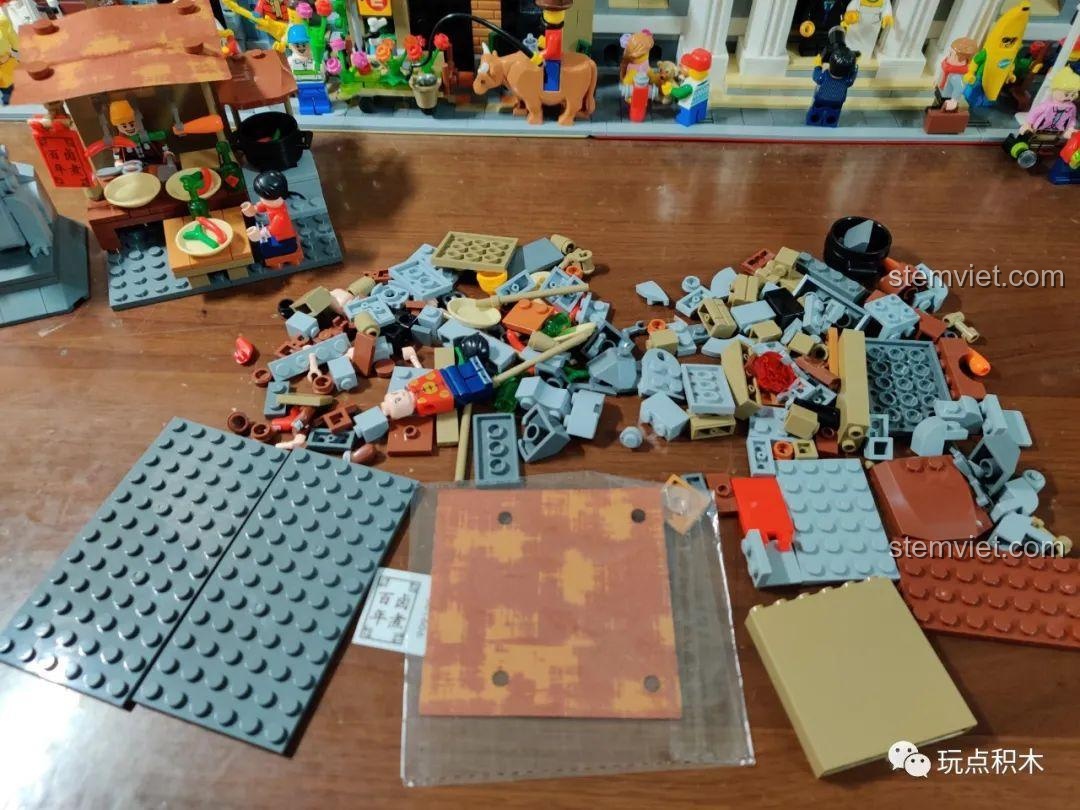 Cảnh hoàn thành bộ lắp ghép Sembo 601606, mô hình quán ăn và sư tử đá, đồ chơi mô hình phố cổ, cho bé 6 tuổi.