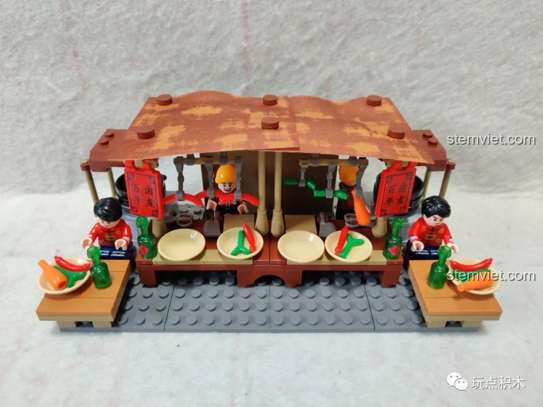 Mô hình quán ăn MOC 2 trong 1 bộ đồ chơi Sembo 601606, đồ chơi mô hình phố cổ, rèn luyện tư duy thiết kế.