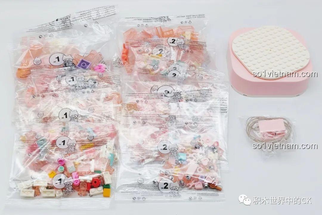 Sách hướng dẫn lắp ráp đồ chơi xếp hình Cây Thông Giáng Sinh Pha Lê SEMBO, hướng dẫn chi tiết từng bước, giúp bé dễ dàng hoàn thành mô hình, phát triển tư duy logic