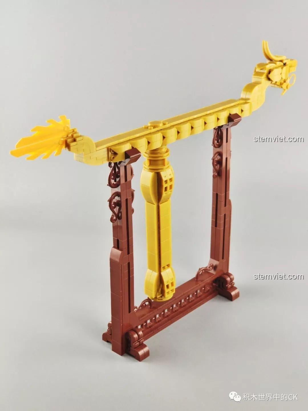 Mô hình Tầm Long Xích SEMBO 605102 với phần đuôi rồng nổi bật, đồ chơi mô hình Vật phẩm bí ẩn, chi tiết tinh xảo.