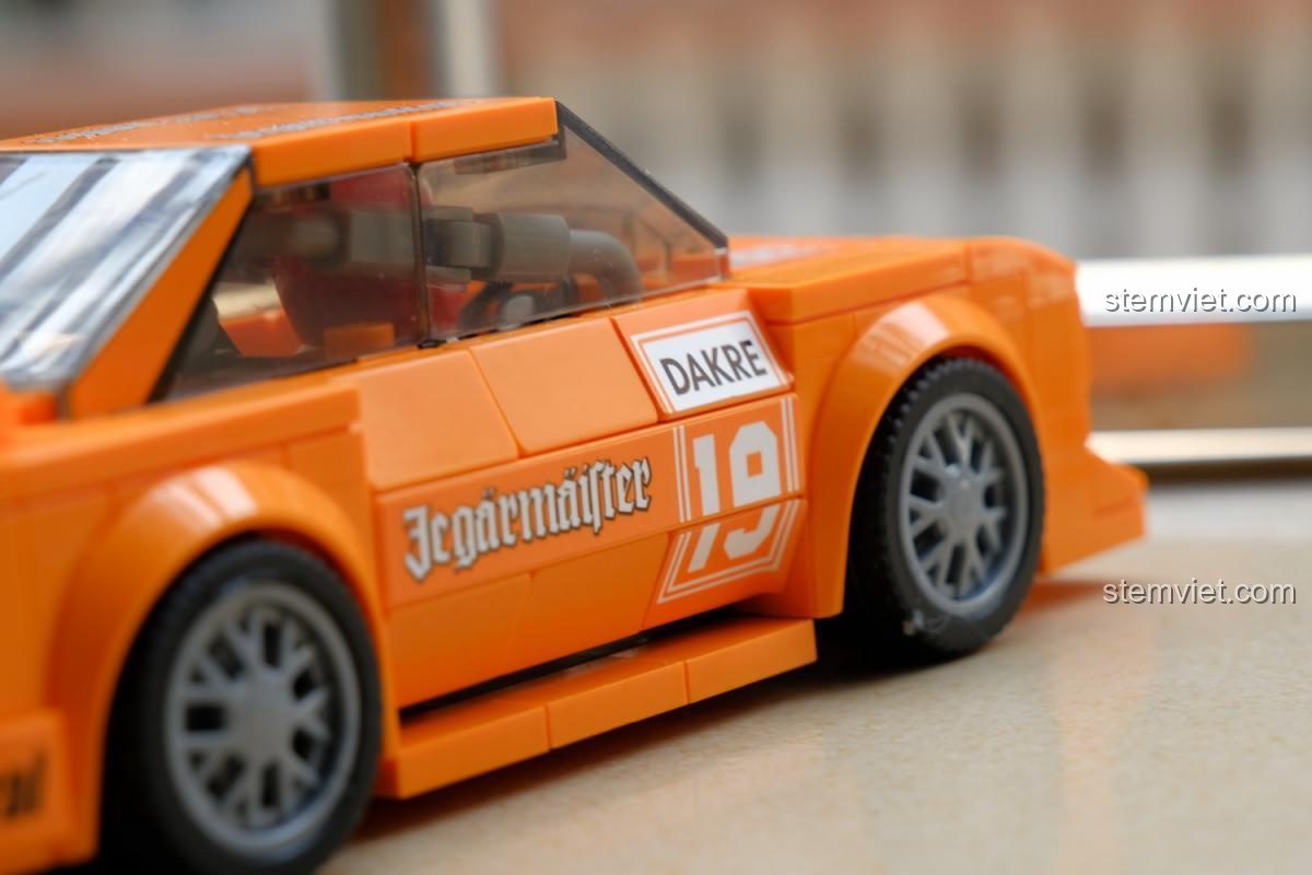 SEMBO 607055 BMW E30 M3 DTM Jagermeister mô hình xe đua bên hông