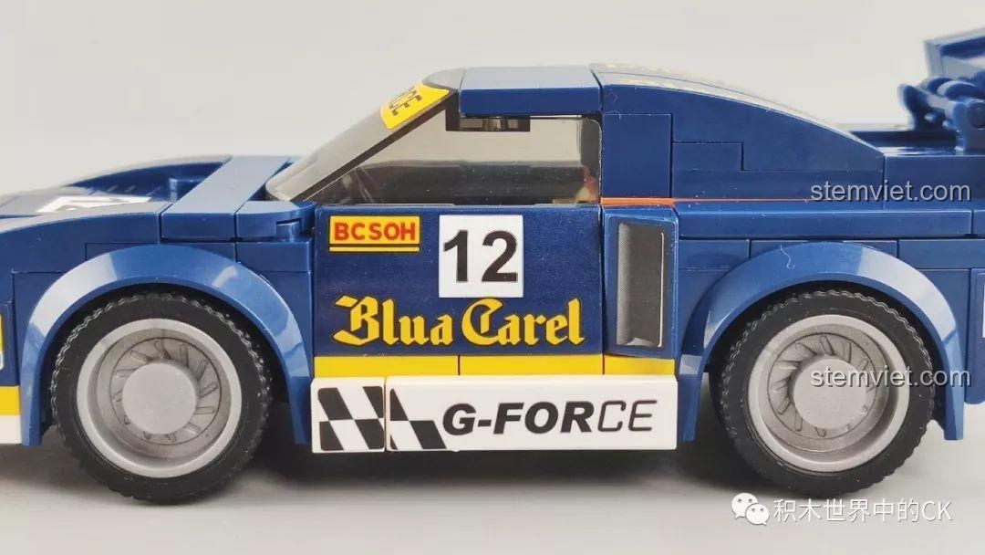 Góc nhìn bên hông của mô hình xe đua SEMBO 607063 Xe Đua Ferrari BB512 Le Mans, với các chi tiết decal sắc nét.