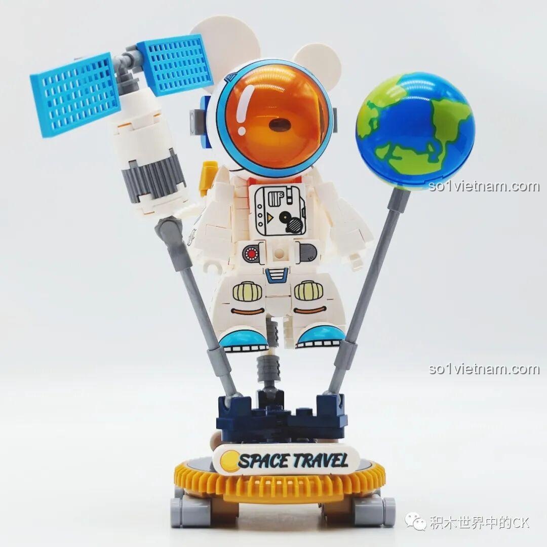 Chi tiết bộ đồ của bộ SEMBO 612012 Phi hành gia vũ trụ