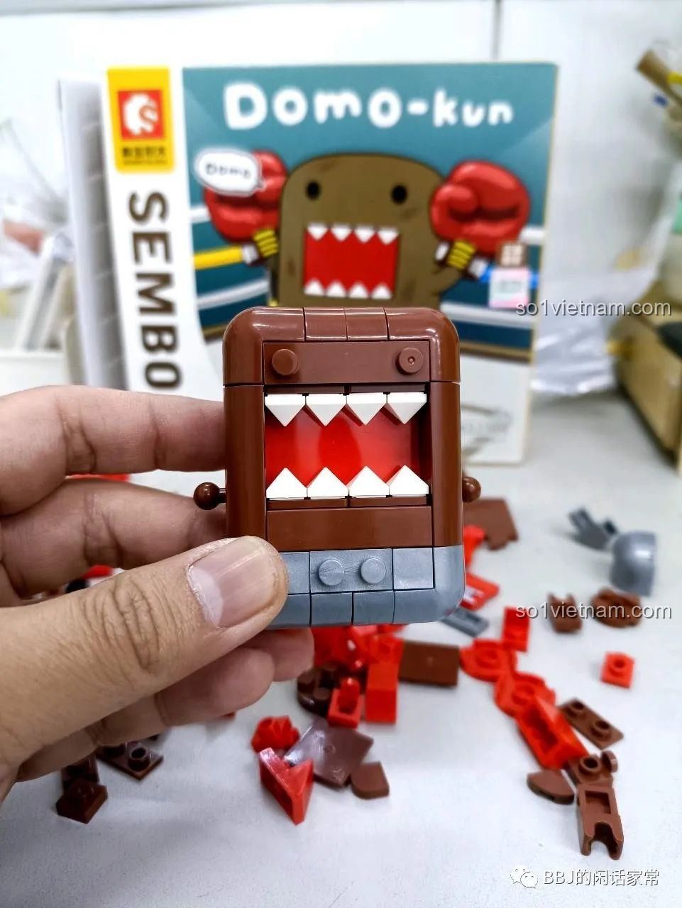 Sách hướng dẫn lắp ráp đồ chơi SEMBO 612502 Domo-Kun Quyền Vương Đai Vàng