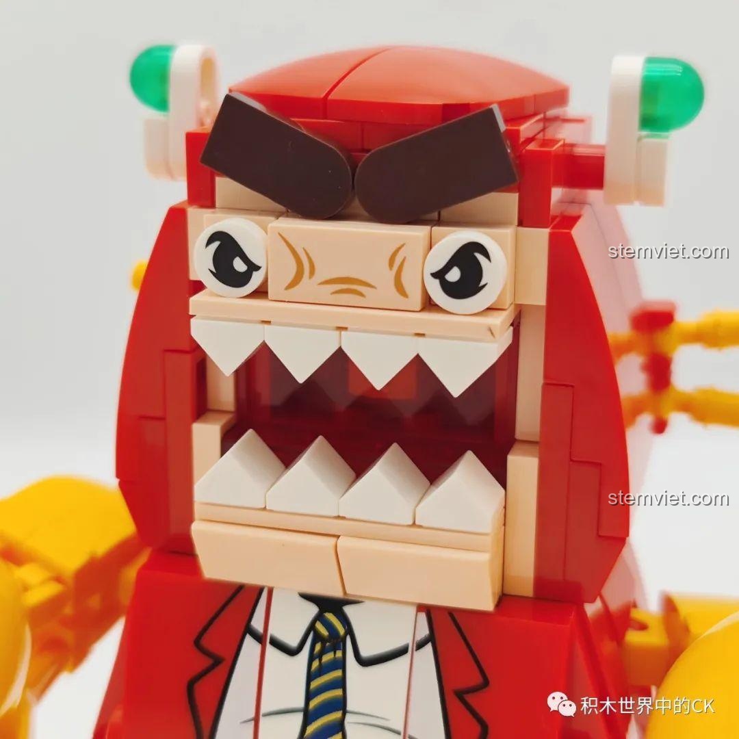 Mặt sau của mô hình Sếp Cua SEMBO 613104, với núm xoay hình cua điều khiển càng.