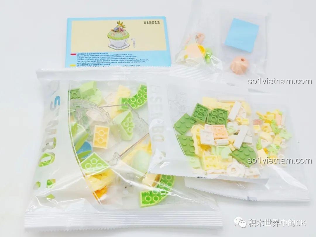 Các túi zip chứa mảnh ghép mini block của bộ SEMBO 615013 Cốc Trà Sữa 