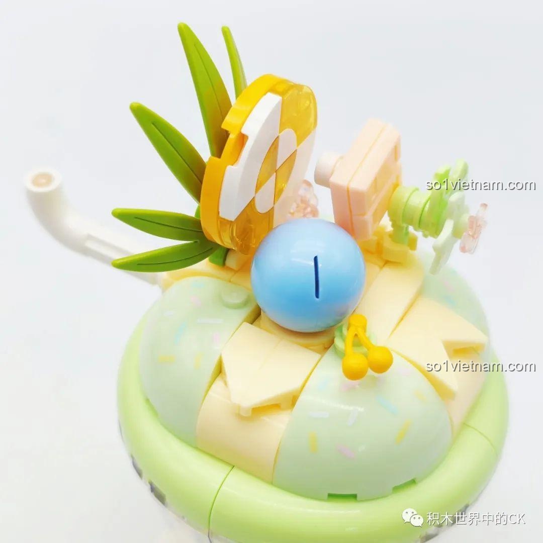 Chi tiết trang trí trên đỉnh bánh kem SEMBO 615013.