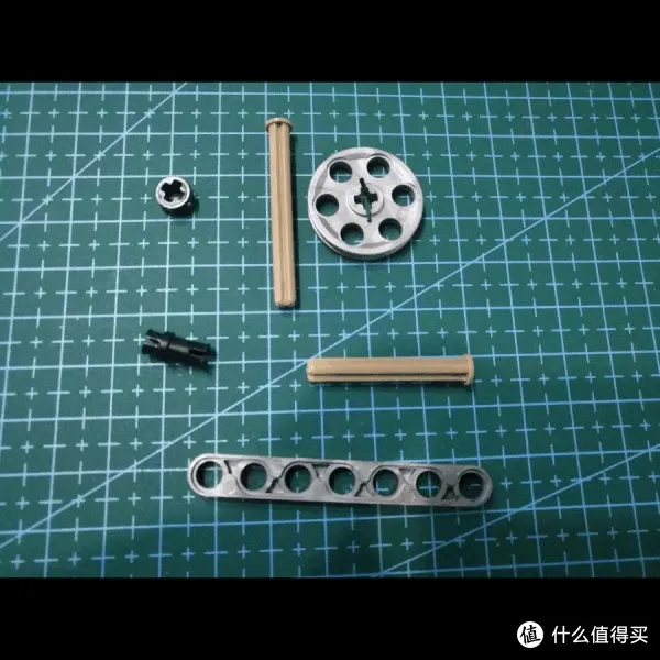 Mô hình xe cào cào KTM SEMBO 701101 sau khi lắp ráp xong, một đồ chơi mô hình SEMBO chất lượng cao.