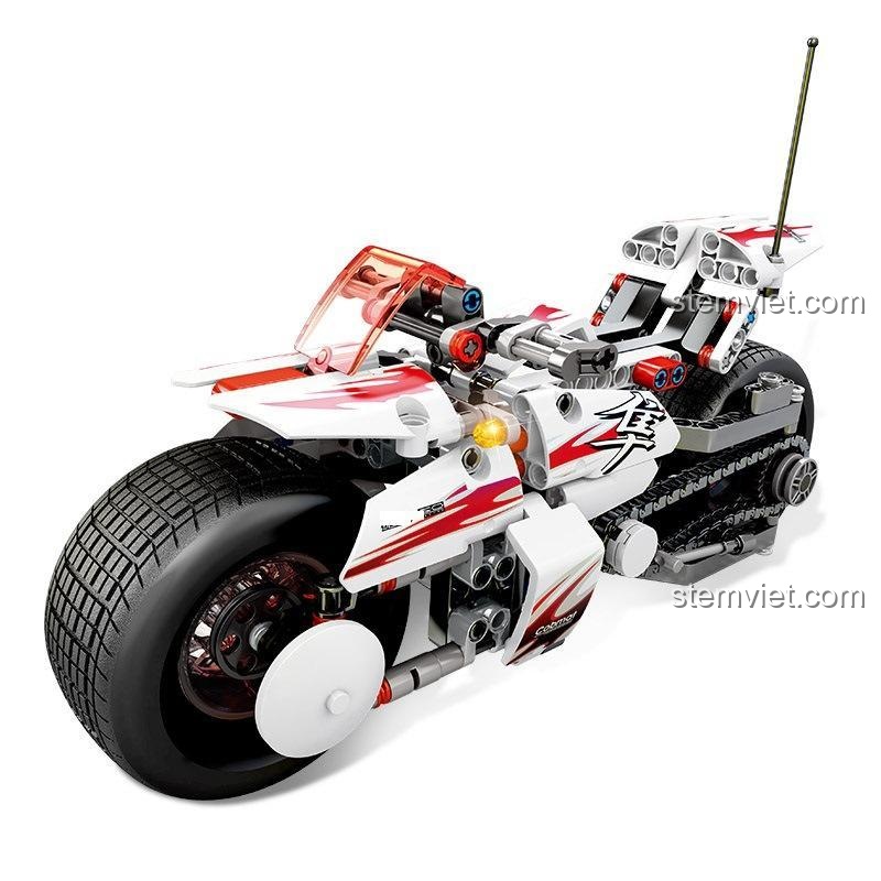 Hình ảnh thực tế của bộ lắp ráp Mô tô Hayabusa 701500 cùng minifigure tay đua và hộp sản phẩm, một lựa chọn đồ chơi thông minh giá tốt.