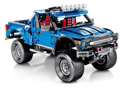 Mô hình xe bán tải Ford F-150 Raptor SEMBO 701970 màu xanh dương, góc nhìn chính diện, một món đồ chơi lắp ráp giá rẻ cho bé trai 6 tuổi.