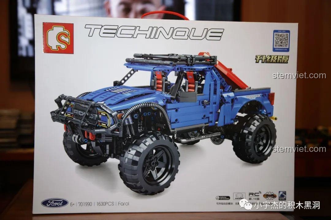 Hộp đồ chơi lắp ráp SEMBO 701990 Ford F-150 Raptor nâng cấp, hiển thị hình ảnh mô hình xe bán tải màu xanh.