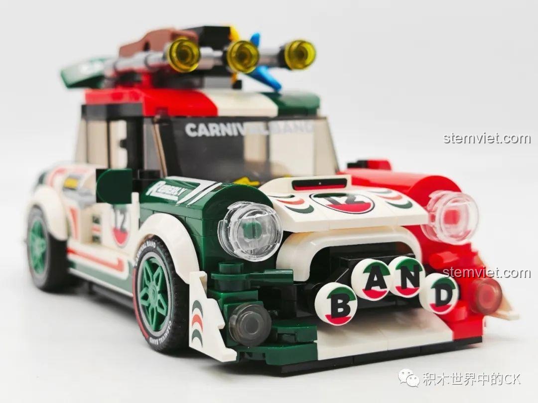 Cận cảnh phần đầu xe của mô hình SEMBO 714012 Xe Đua Mini Carnival Band BK.8, với cụm đèn pha lớn và logo 