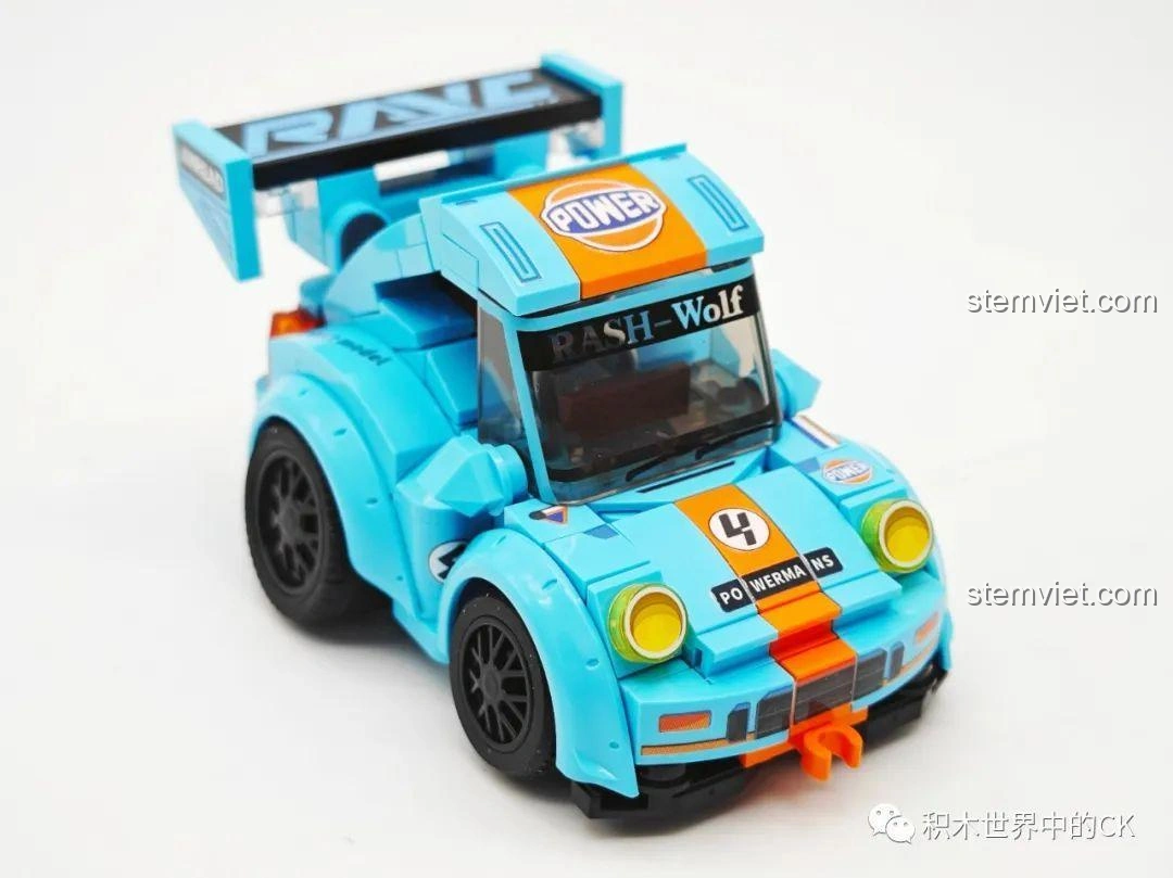 Hai mô hình xe đua Q-Style SEMBO 714501A và 714502A đặt cạnh nhau, khoe vẻ đẹp độc đáo.