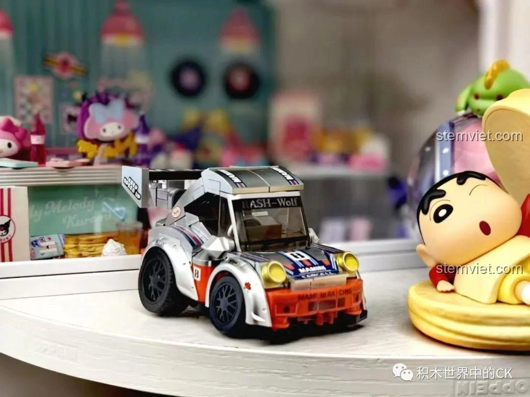 Toàn bộ 8 mẫu xe đua Q-Style SEMBO 714500 Đội Gấu Con với nhiều màu sắc và minifigure gấu con.