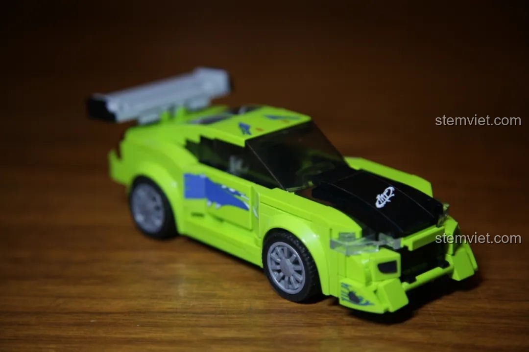 Bốn mô hình xe Sembo Block: De Tomaso Pantera, Chevrolet Chevelle SS, Mitsubishi Eclipse, Mazda RX7.