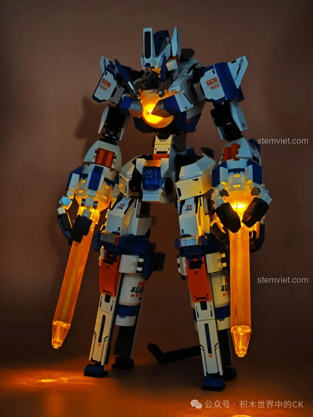 Nội dung bên trong hộp Sembo 055-百川之戟 208042, bao gồm sách hướng dẫn và các túi mảnh ghép.