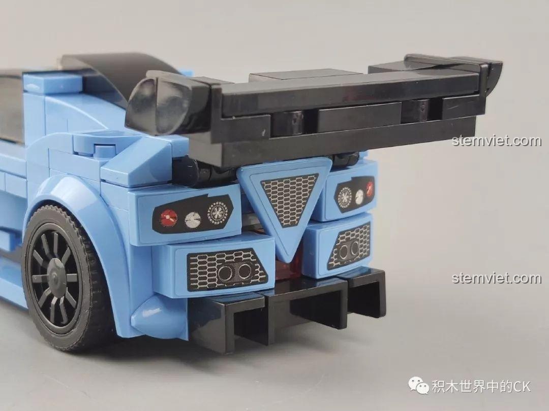 Bốn mô hình siêu xe SEMBO Famous Car Series đã hoàn thành, trưng bày cùng nhau.