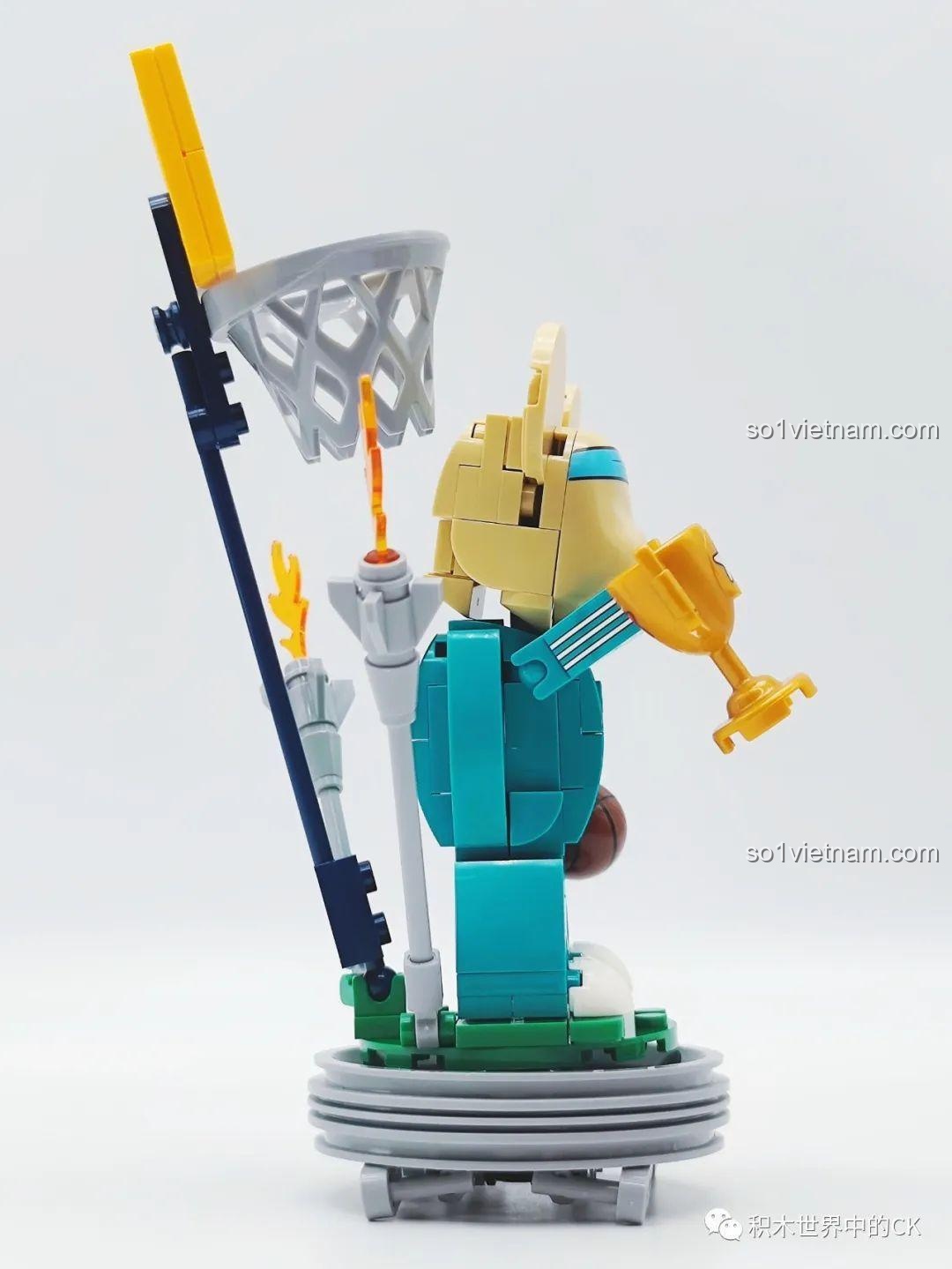 Mô hình SEMBO Gấu Qee Trung Quốc 612011 từ góc nghiêng