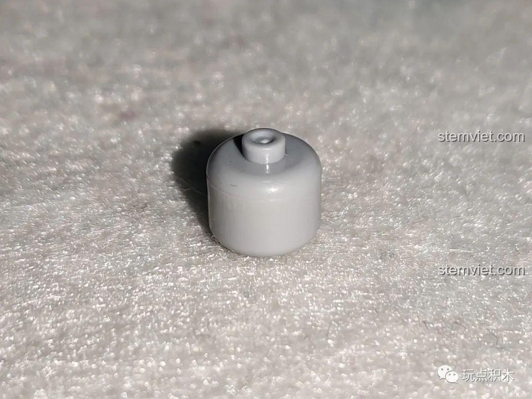 Một số mảnh ghép bộ lắp ghép Sembo có lỗi nhỏ, đồ chơi lắp ráp giá tốt, vẫn đảm bảo trải nghiệm chơi.