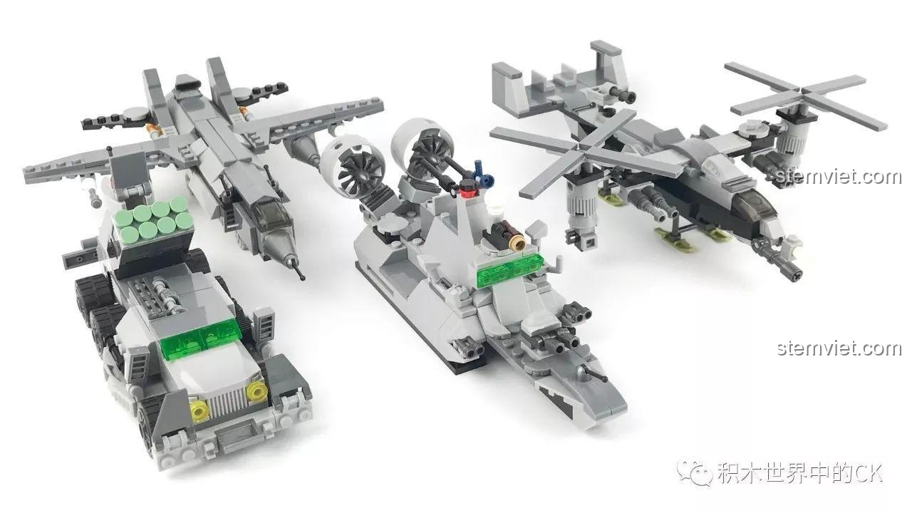 Bộ sưu tập 4 minifigure lính đặc nhiệm từ series SEMBO Naval Clan, mỗi minifigure đều có trang bị riêng, tăng cường Sức Mạnh Quân Sự cho bộ lắp ghép Xe Quân Sự, phù hợp bé trai 6 tuổi.