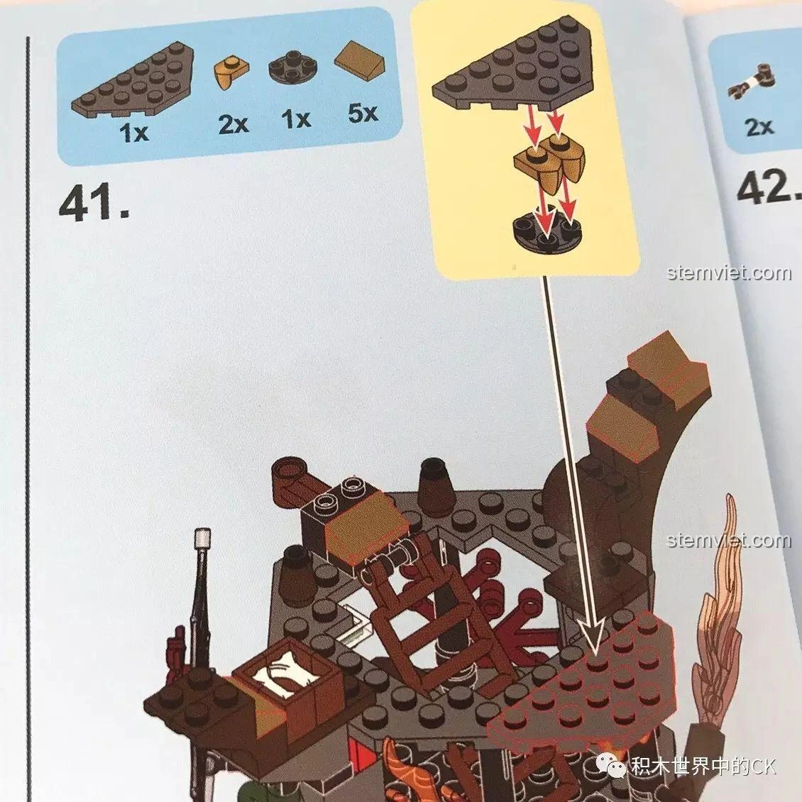 Cận cảnh chi tiết lắp ráp bị lỗi trong hướng dẫn của bộ SEMBO SD3351 Lâu Đài U Minh - Bàn Thờ Tế Lễ, cho thấy cách khắc phục.