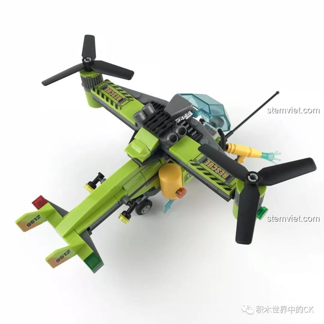 Góc nhìn từ phía sau của trực thăng cứu hộ Sembo SD9512, thể hiện rõ hai động cơ cánh quạt.