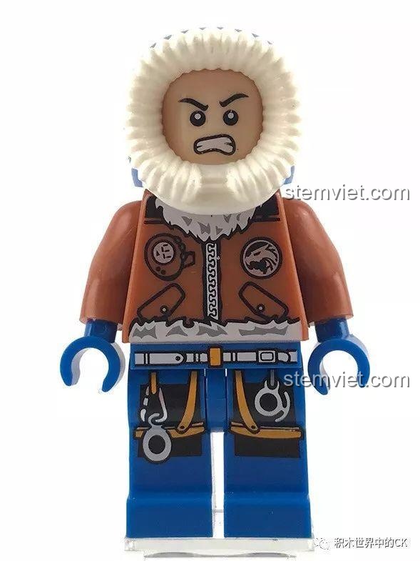 Minifigure Bowen với biểu cảm giận dữ, thể hiện sự quyết tâm trong bộ lắp ráp SEMBO SD9549.