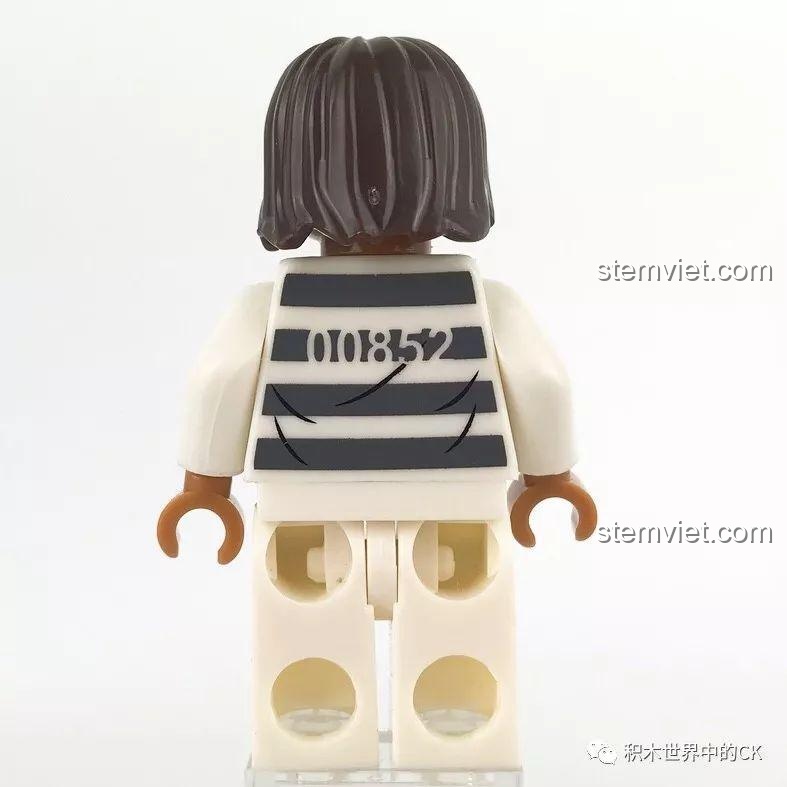 Minifigure Tù Nhân với biểu cảm khác trong bộ đồ chơi lắp ráp Trạm Giam Di Động SEMBO SD9816, phù hợp bé trai 6 tuổi.