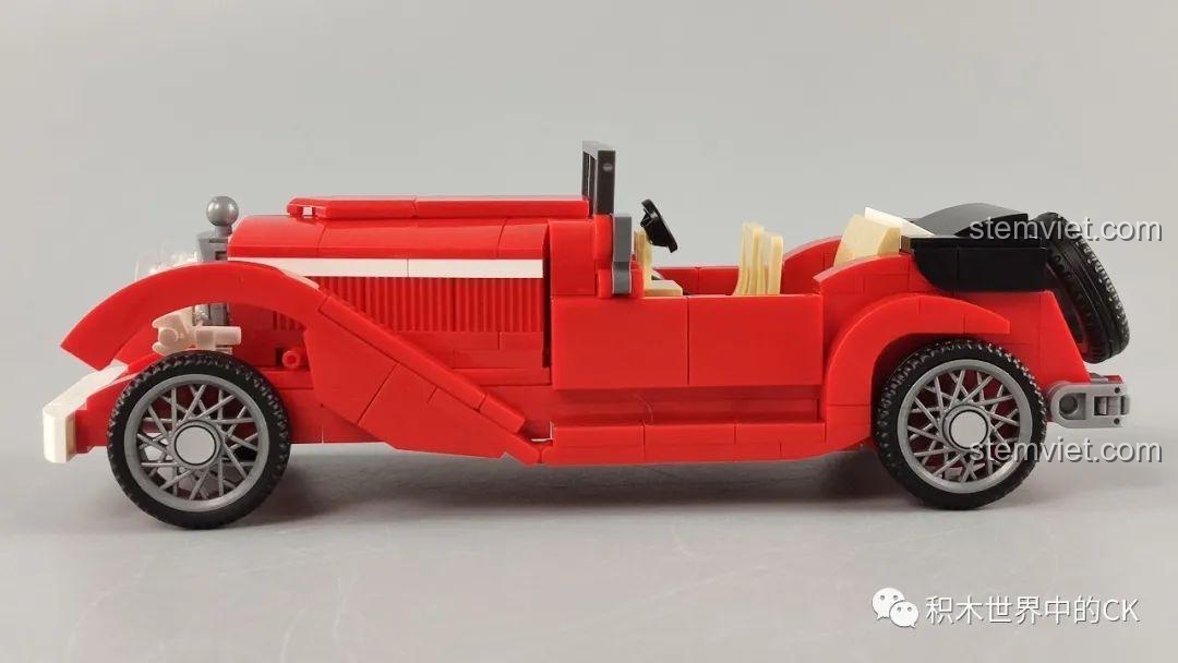 Góc nhìn bên hông của mô hình đồ chơi lắp ráp SEMBO 607403 màu trắng.