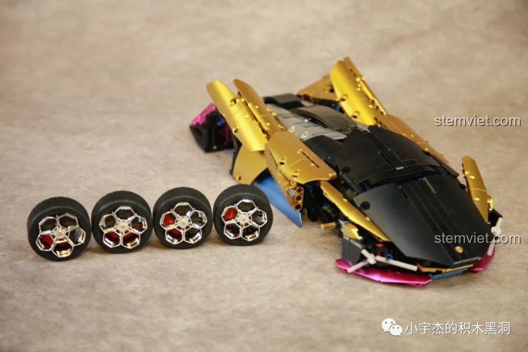 Mô hình Siêu Xe Cyberpunk Truyền Kỳ SEMBO 701924 hoàn thiện sau khi được lắp bánh xe.