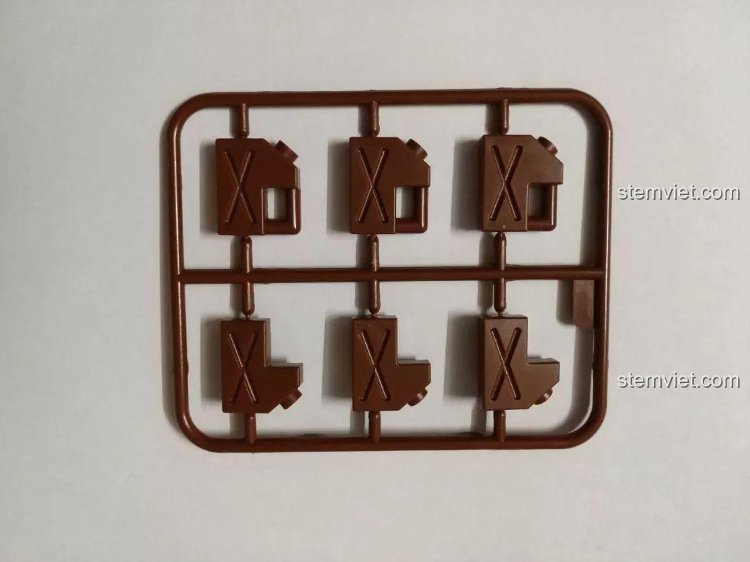 Trận chiến El Alamein 713, khung phụ kiện màu nâu với các chi tiết thùng nhiên liệu, tăng tính chân thực cho cảnh quan.