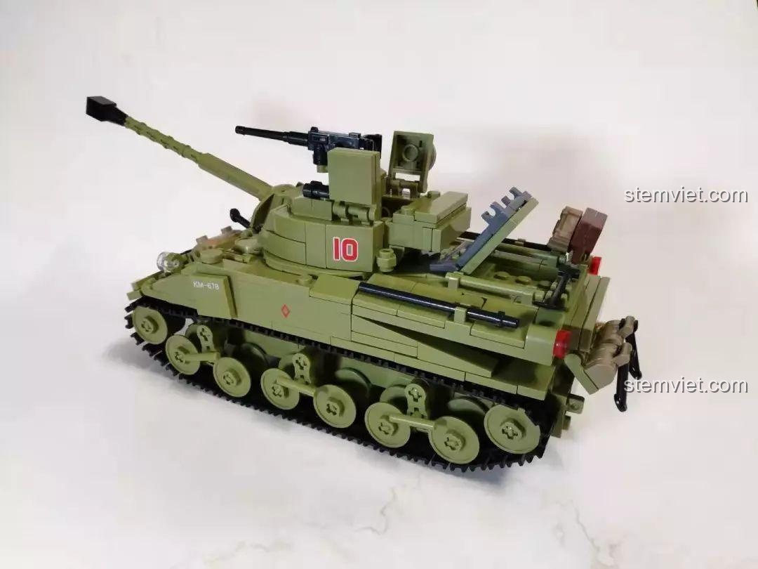 Xe tăng quân sự B0713, mô hình xe tăng hoàn chỉnh từ góc rộng, sẵn sàng cho mọi cuộc chiến.