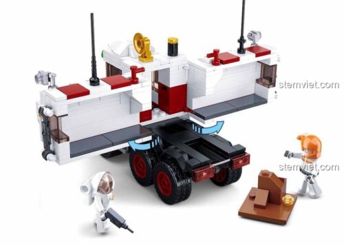 Mô hình Xe tự hành Mars Rover Sluban M38-B0737 với tính năng khoang sau mở rộng độc đáo, hé lộ không gian làm việc bên trong. Đồ chơi mô hình sáng tạo cho bé trai.