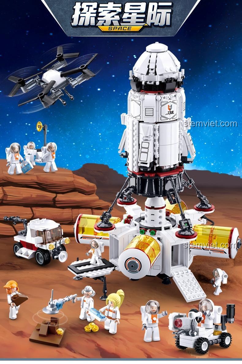 Thông số kích thước chi tiết của bộ xếp hình Sluban B0738, với chiều rộng đế là 20.7 cm, phù hợp cho bé trai 6 tuổi.