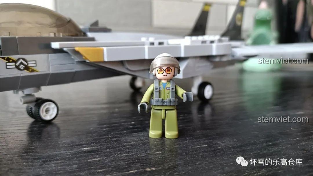 Máy bay chiến đấu F-14D "Hùng Miêu" Sluban M38-B0755