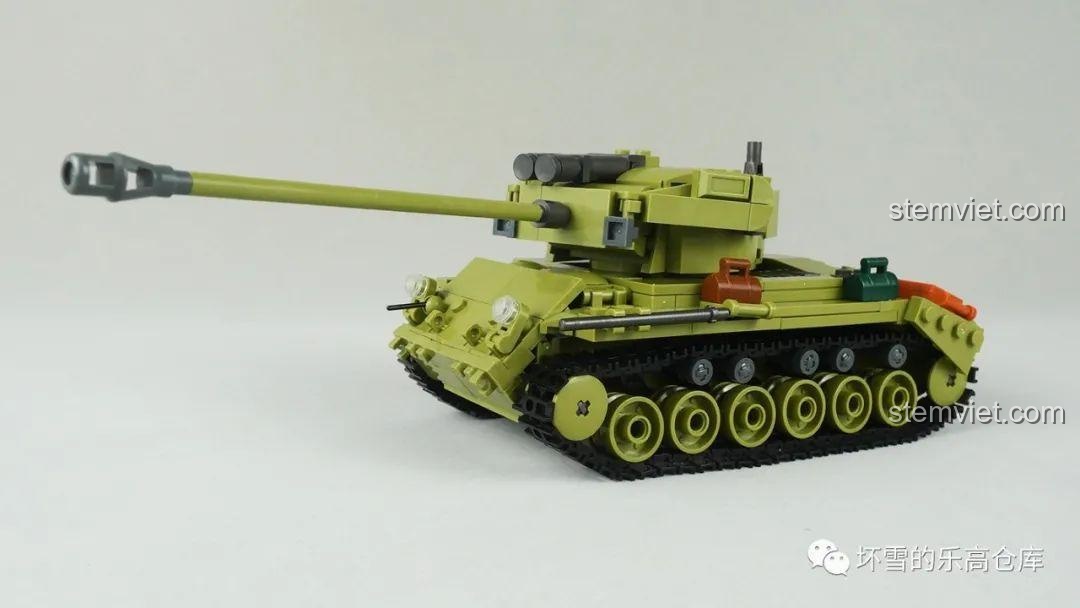 Cận cảnh nòng pháo dài của mô hình xe tăng Sluban M38-B0860.