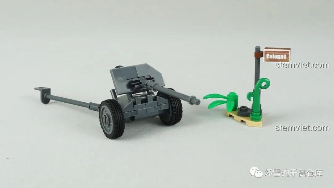 Ảnh tham khảo giáp trước của xe tăng T26E4 Super Pershing thật, không phải mô hình Sluban M38-B0860.